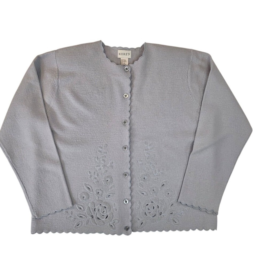 Koret‎ Women's L VTG Cardigan Light Blue 100% Wool Floral Embroidered Scalloped